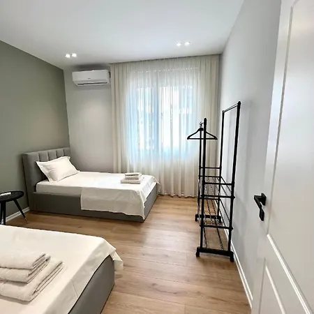 Apartament George Apartments2023